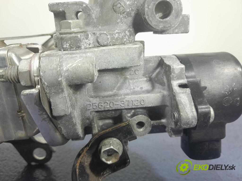 Toyota Auris 2017 chladič EGR 25601-37010