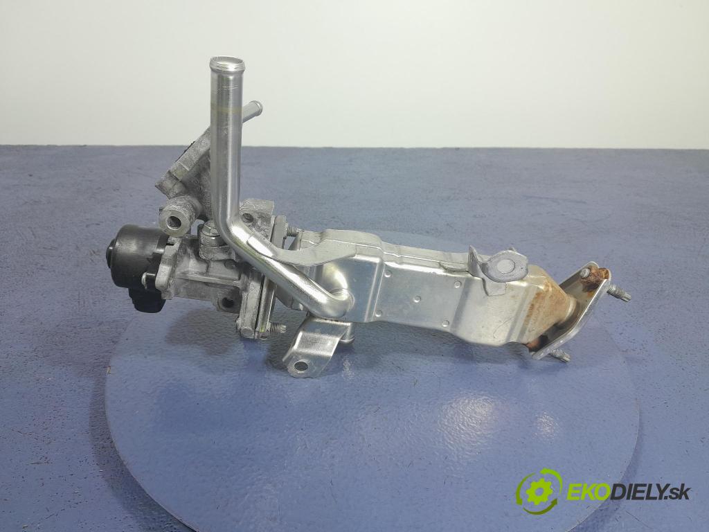 Toyota Auris 2017 chladič EGR 25601-37010