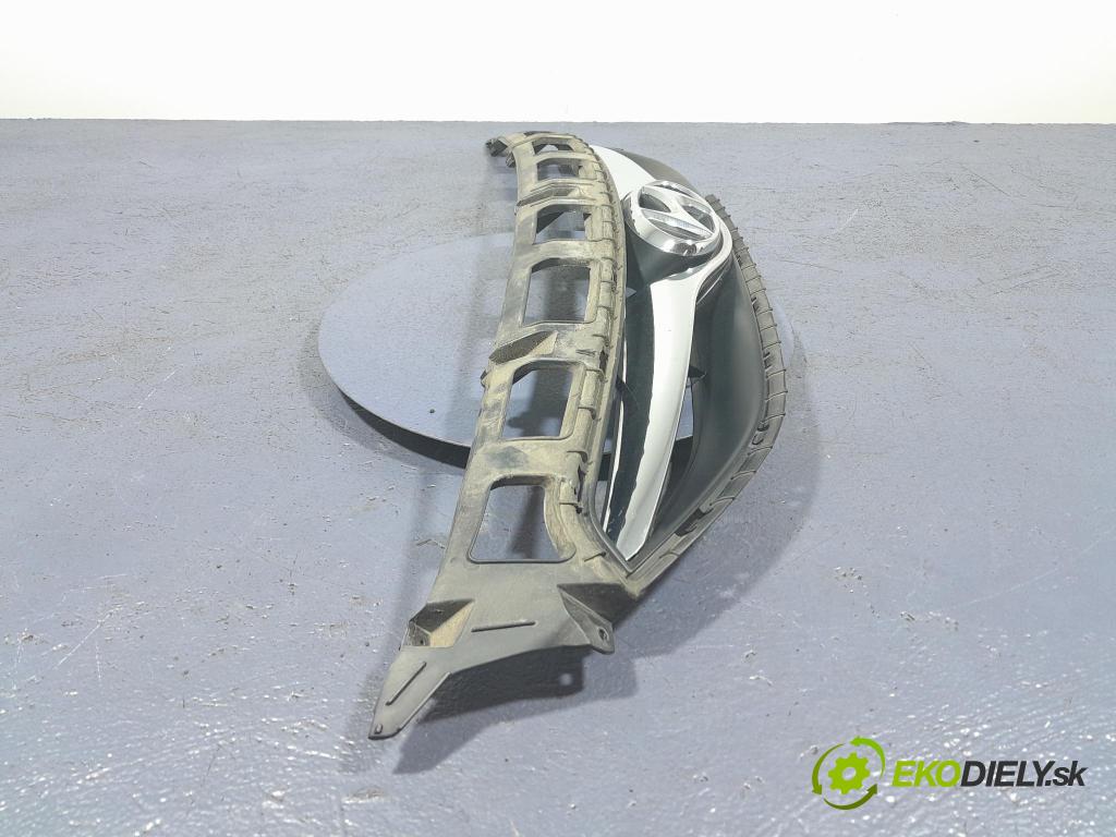 Hyundai I40 2013 miežka / Gril: 86351-3Z000