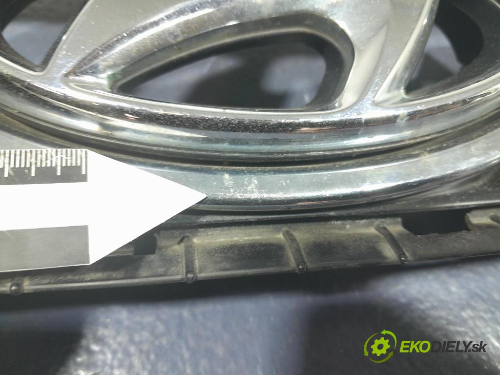 Hyundai I40 2013 miežka / Gril: 86351-3Z000