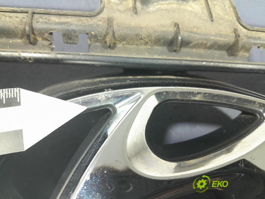 Hyundai I40 2013 miežka / Gril: 86351-3Z000