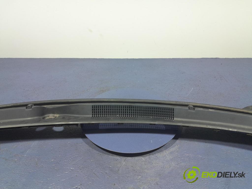 Hyundai I40 2013 torpédo 86151-3Z000