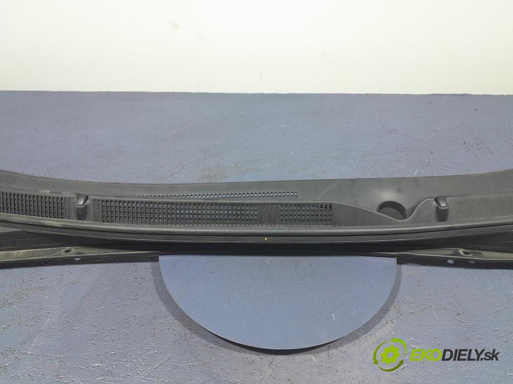 Hyundai I40 2013 torpédo 86151-3Z000