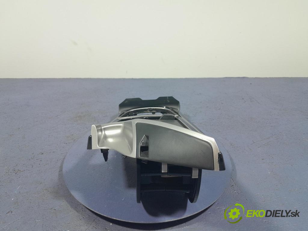 Hyundai I40 2013 kryt Plast: Interiéry: 84670-3Z000
