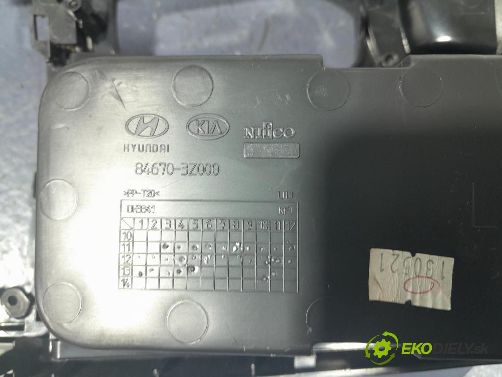 Hyundai I40 2013 kryt Plast: Interiéry: 84670-3Z000