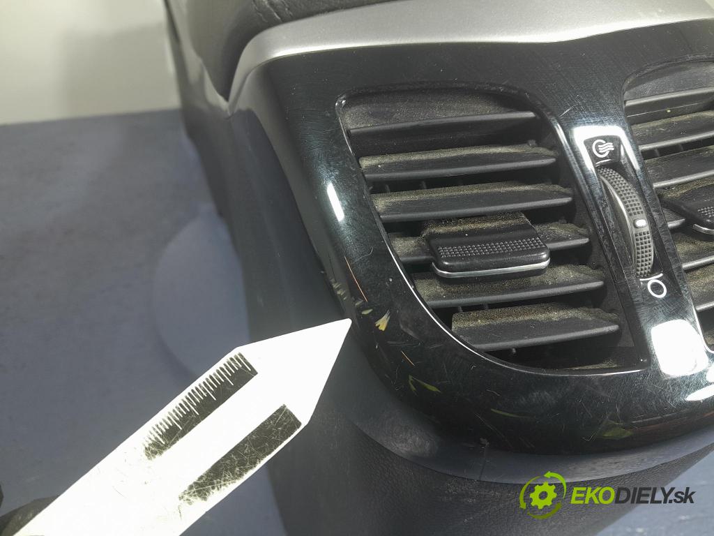 Hyundai I40 2013 operadlo 84601-3Z010