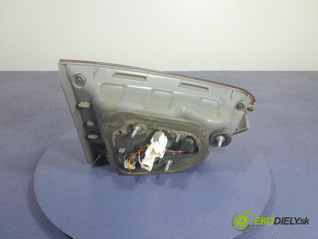Hyundai I40 2013 světlo Zad: Práva: Uvnitř 92404-3Z001