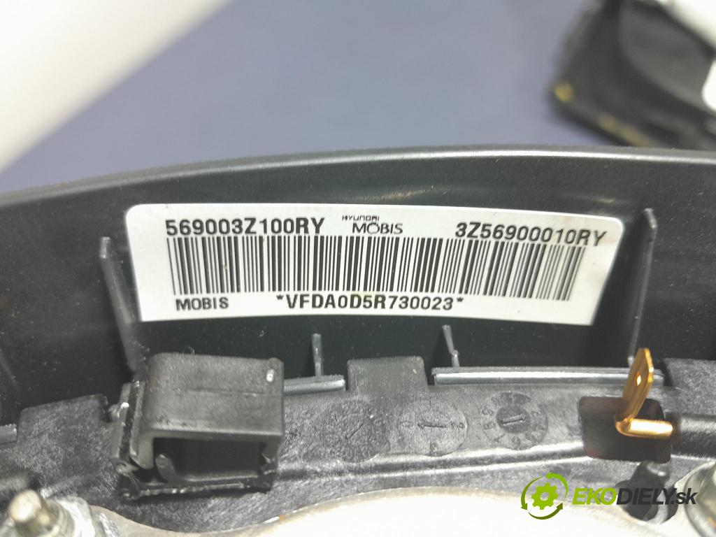 Hyundai I40 2013 kokpit,pristrojová doska