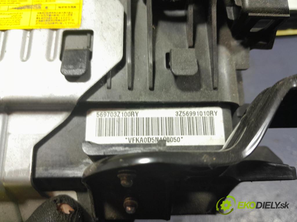 Hyundai I40 2013 kokpit,pristrojová doska