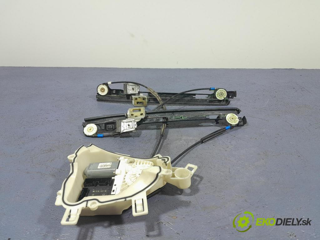 Seat Toledo 2005 mechanismus stahování Sklenka: před v pravo: 1K0959792D