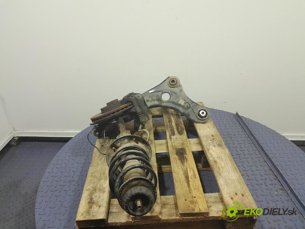 Dacia Sandero 2022 náboj levá