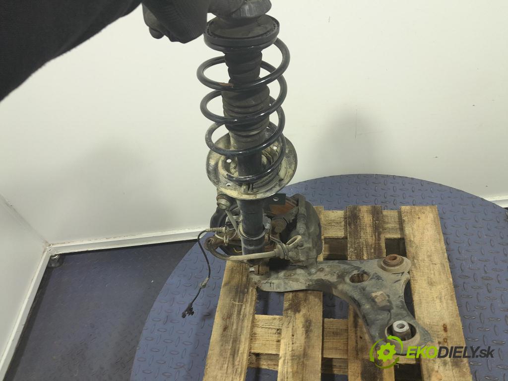 Dacia Sandero 2022 náboj levá