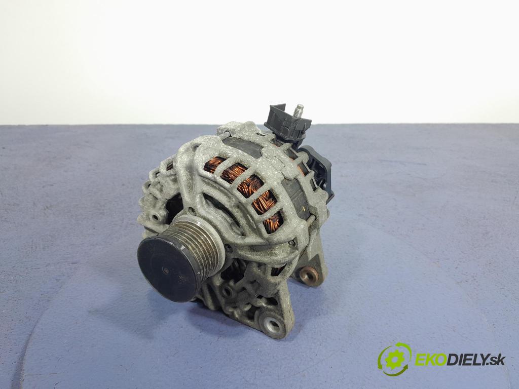 Dacia Sandero 2022 Alternator 231001629R