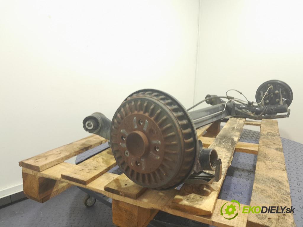 Dacia Sandero 2022 výstuha Pozastavenia: zad