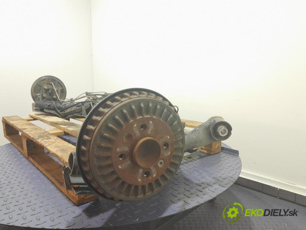 Dacia Sandero 2022 výstuha Pozastavenia: zad