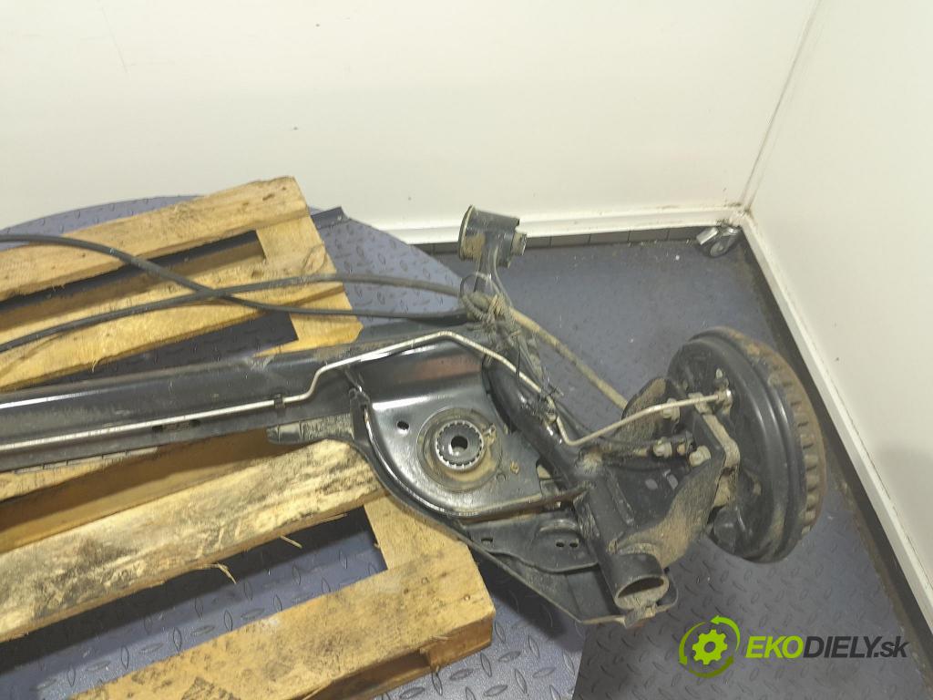 Dacia Sandero 2022 výstuha Pozastavenia: zad