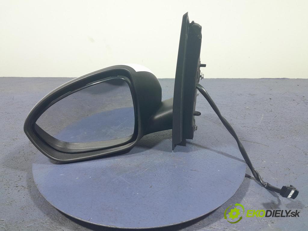 Dacia Sandero 2022 zrkadlo Vľavo:
