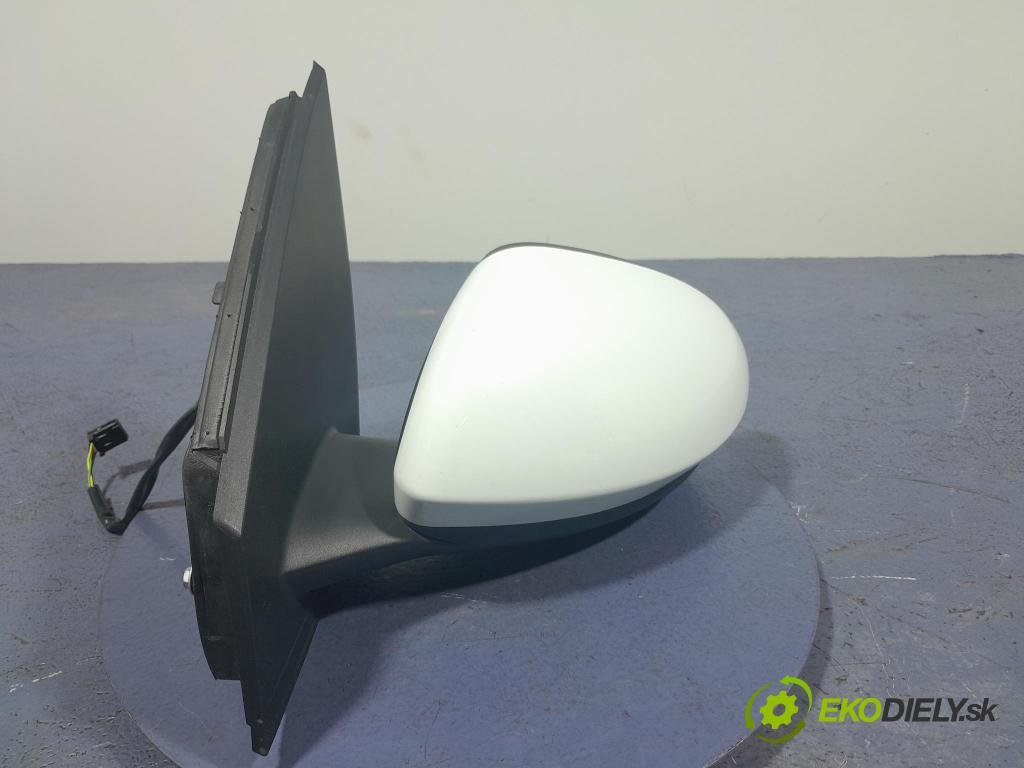 Dacia Sandero 2022 zrkadlo Vľavo: