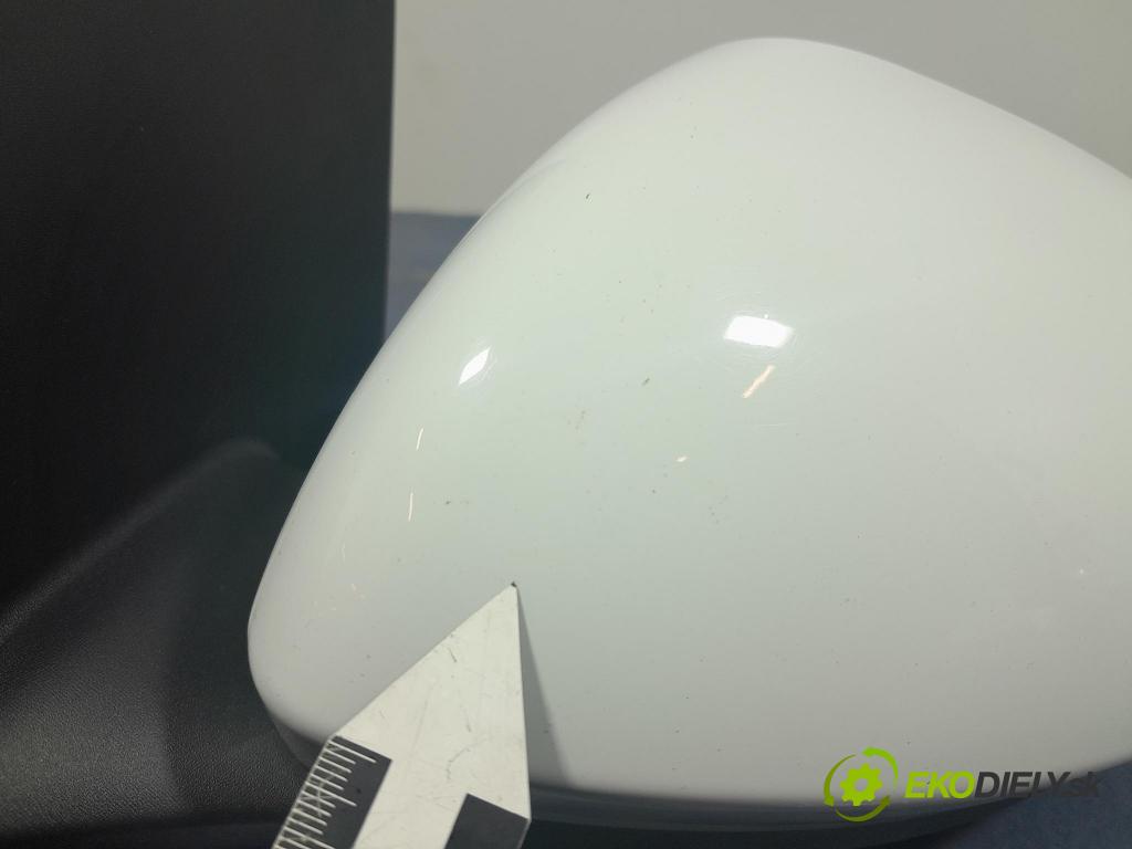 Dacia Sandero 2022 zrkadlo Vľavo: