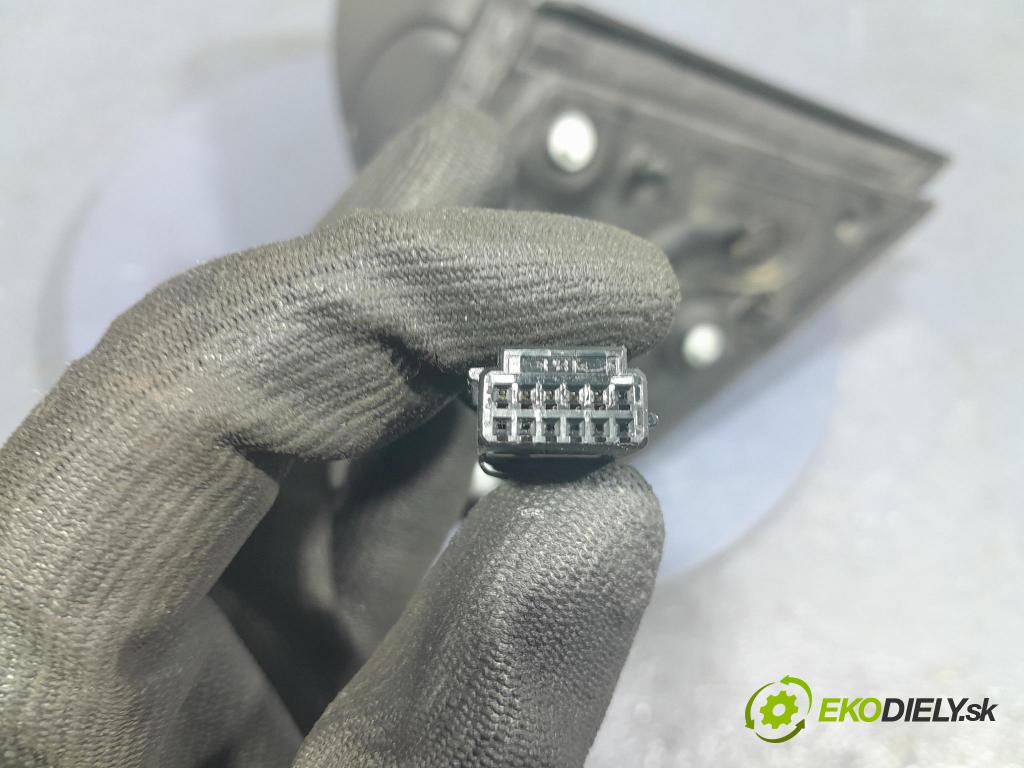 Dacia Sandero 2022 zpětné zrcátko Vlevo, odjet: 