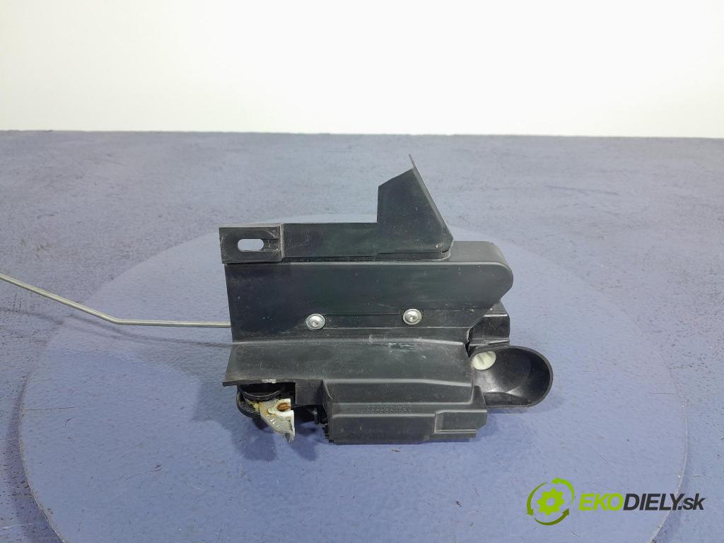 Dacia Sandero 2022 zámok dvere Predné Vľavo: 805035308RB