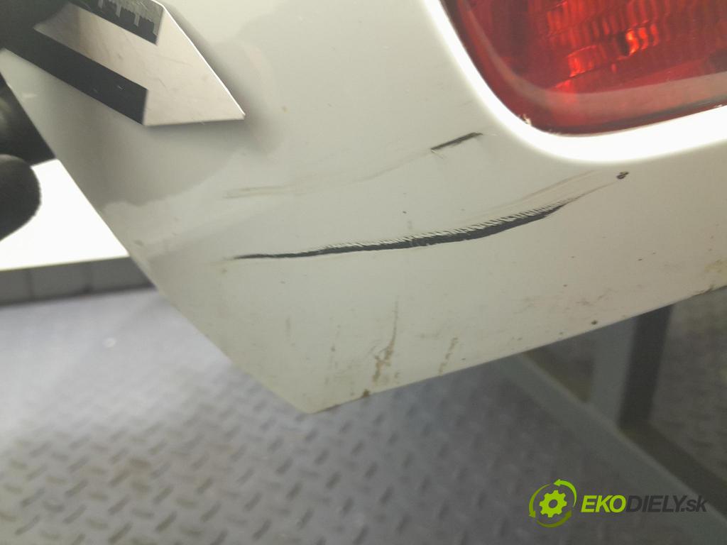 Dacia Sandero 2022 nárazník Zad: