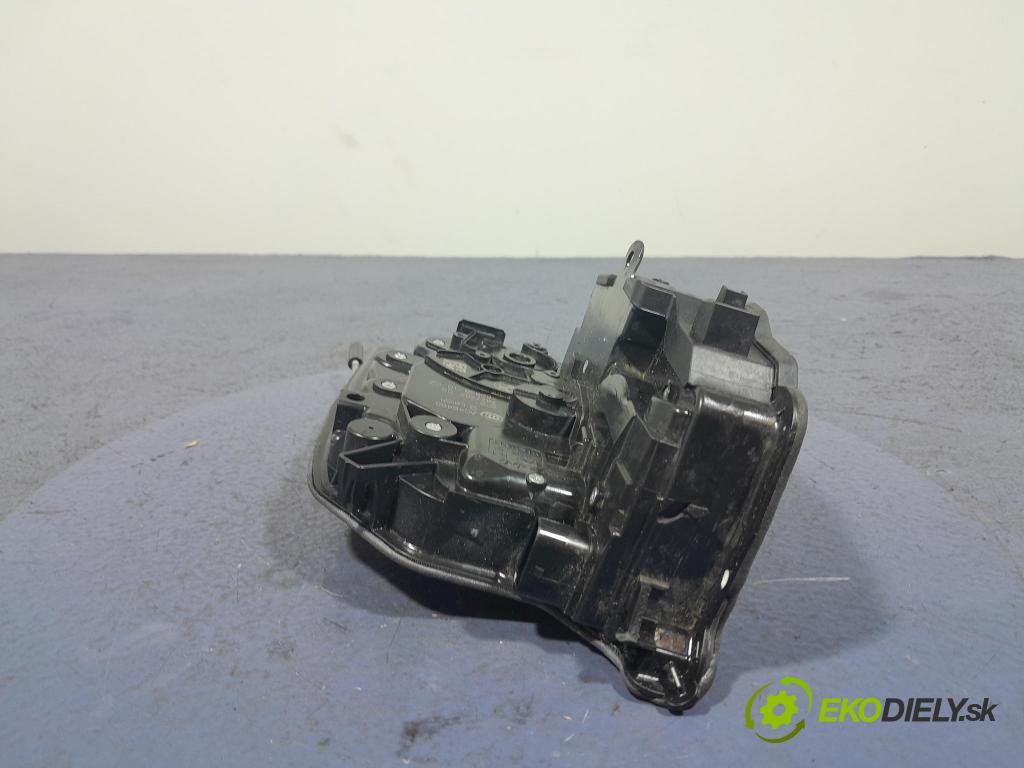 Bmw X5 2023 zámek dveře před v pravo: 7477702