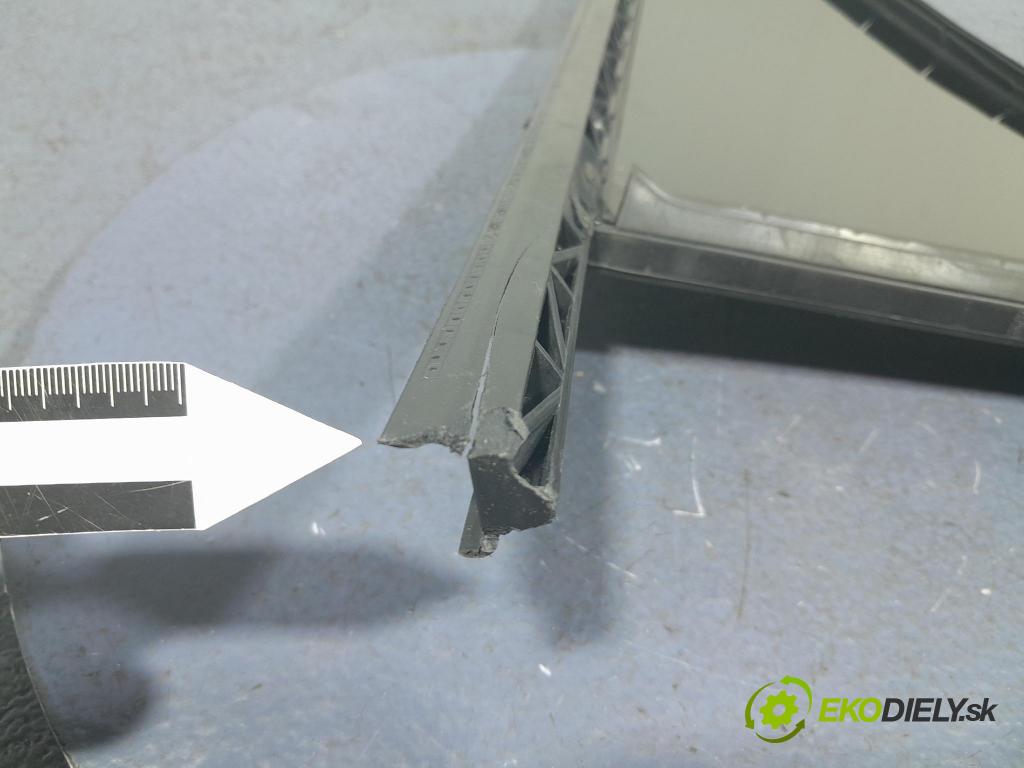 Bmw X5 2023 sklo dvere zad Prava: 7482162