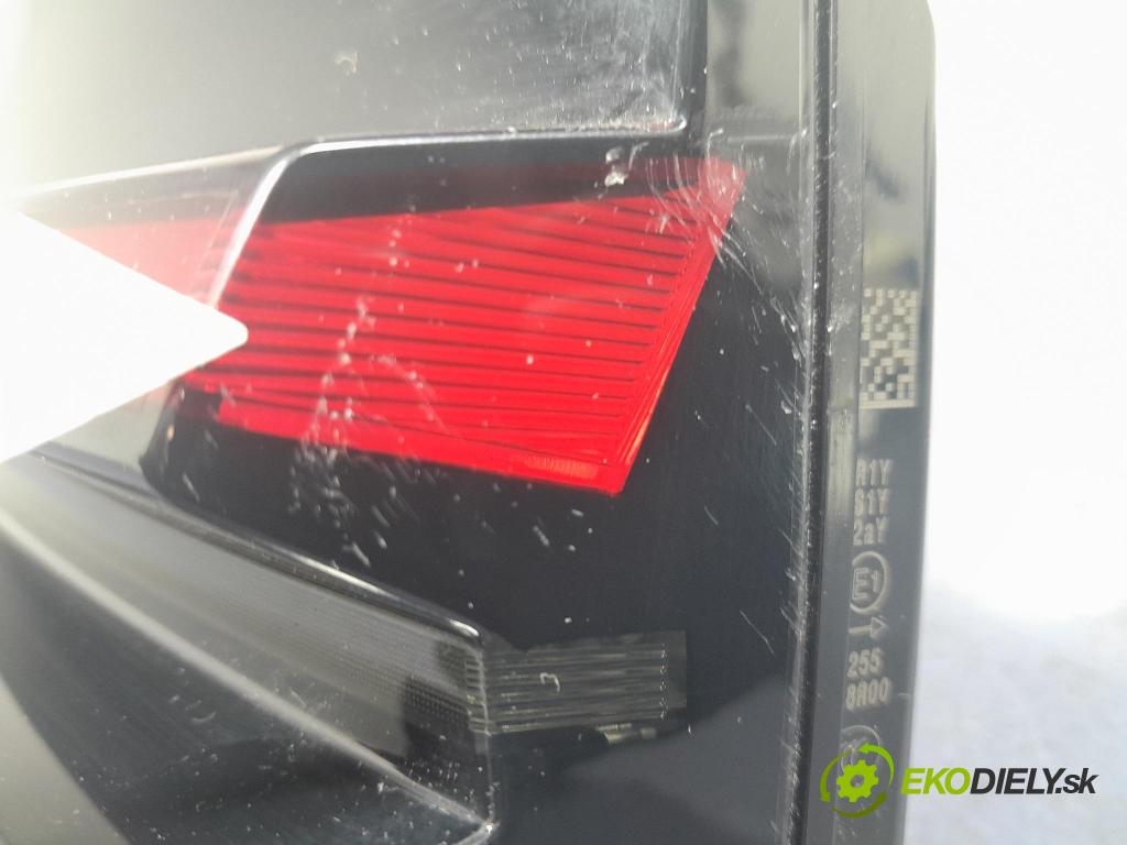 Bmw X5 2023 světlo Zad: Práva: Uvnitř 5A11EC2