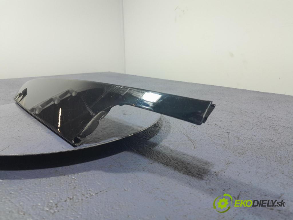 Bmw X5 2023 lišta Dekoratívne: 7429388