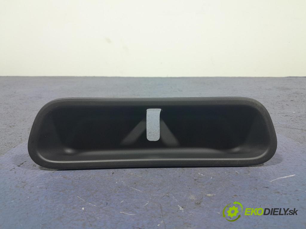 Bmw X5 2023 kryt Plast: Interiéry: 7441646