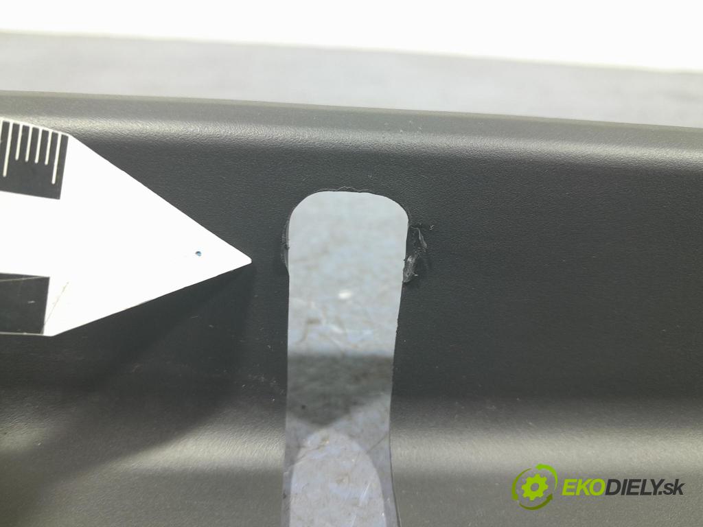 Bmw X5 2023 kryt Plast: Interiéry: 7441646