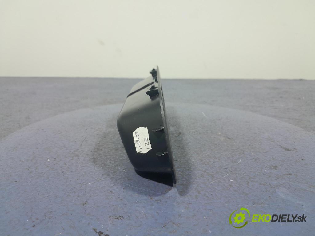 Bmw X5 2023 kryt Plast: Interiéry: 7441646