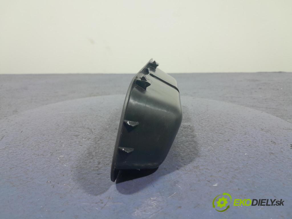 Bmw X5 2023 kryt Plast: Interiéry: 7441646