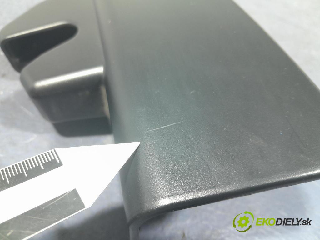 Bmw X5 2023 kryt Plast: Interiéry: 7438178