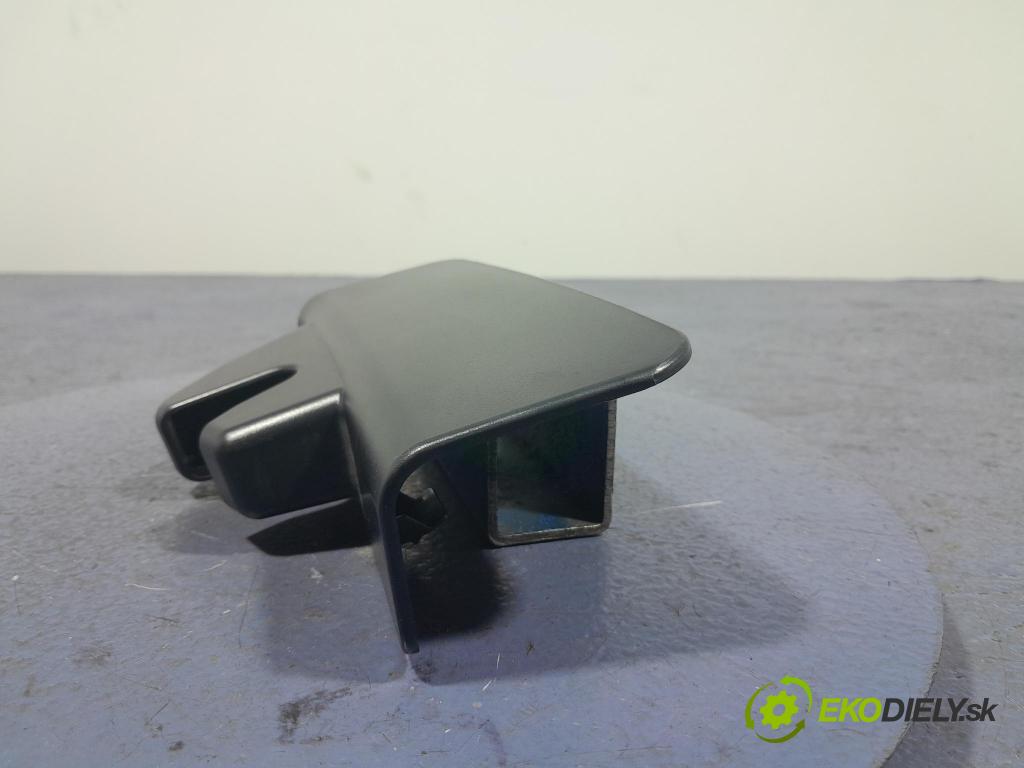 Bmw X5 2023 kryt Plast: Interiéry: 7438178