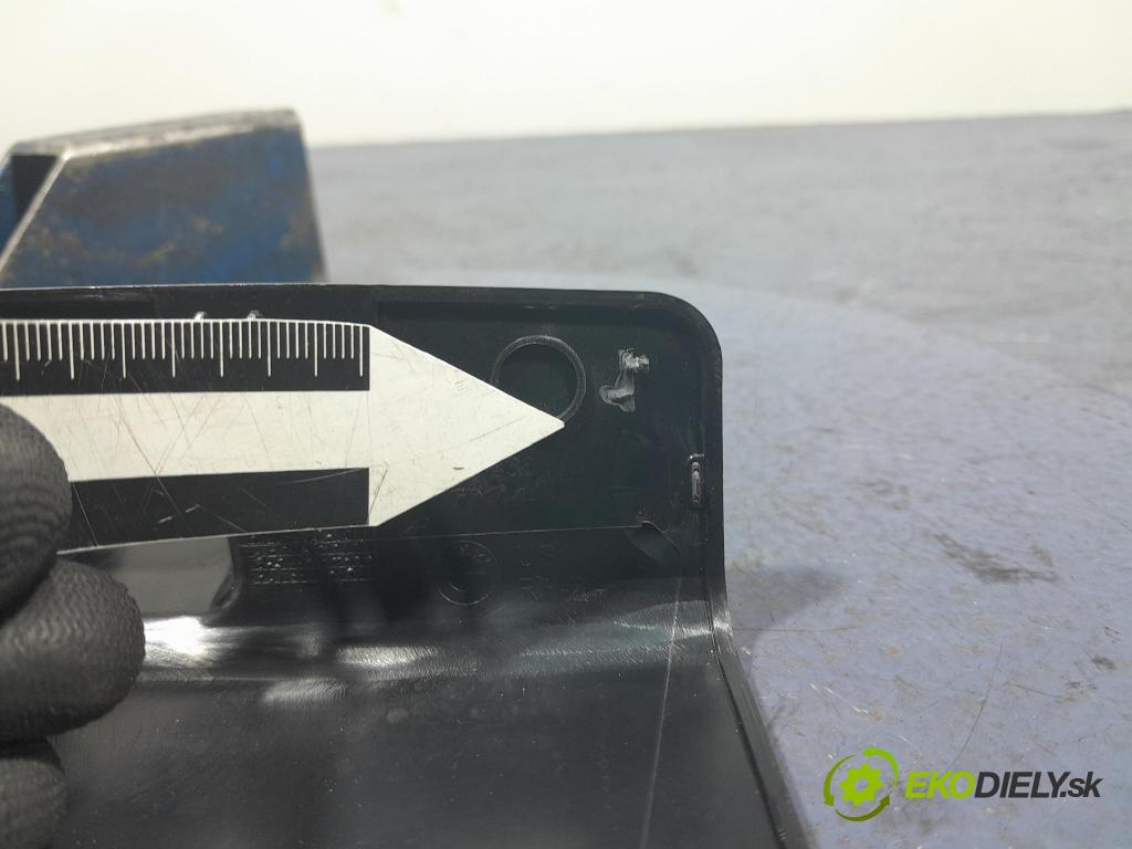 Bmw X5 2023 kryt Plast: Interiéry: 7438178