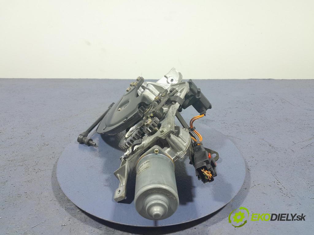 Chrysler Grand voyager 2001 zadna dveře kufra: kufra: KTMR00100