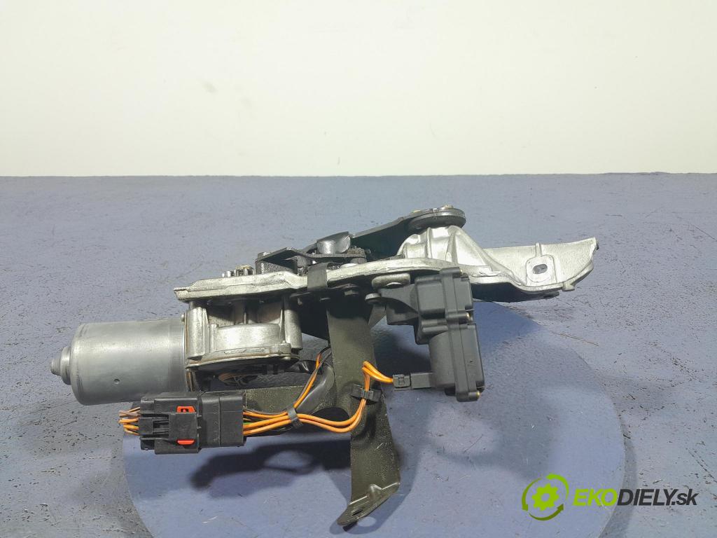 Chrysler Grand voyager 2001 zadna dveře kufra: kufra: KTMR00100