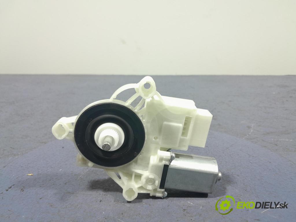 Bmw X5 2023 mechanizmus okna Okná: zad Vľavo: 9450071