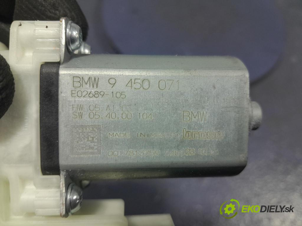 Bmw X5 2023 mechanismus stahování Sklenka: Zad: Levý: 9450071