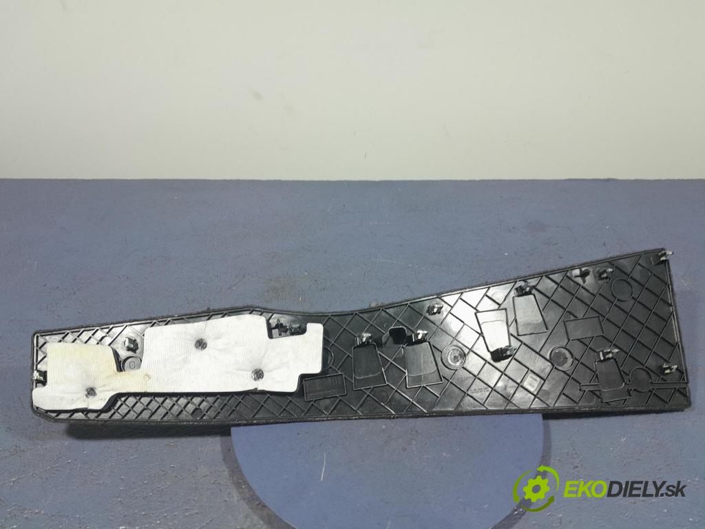 Bmw X5 2023 kryt Plast: Interiéry: 9399914