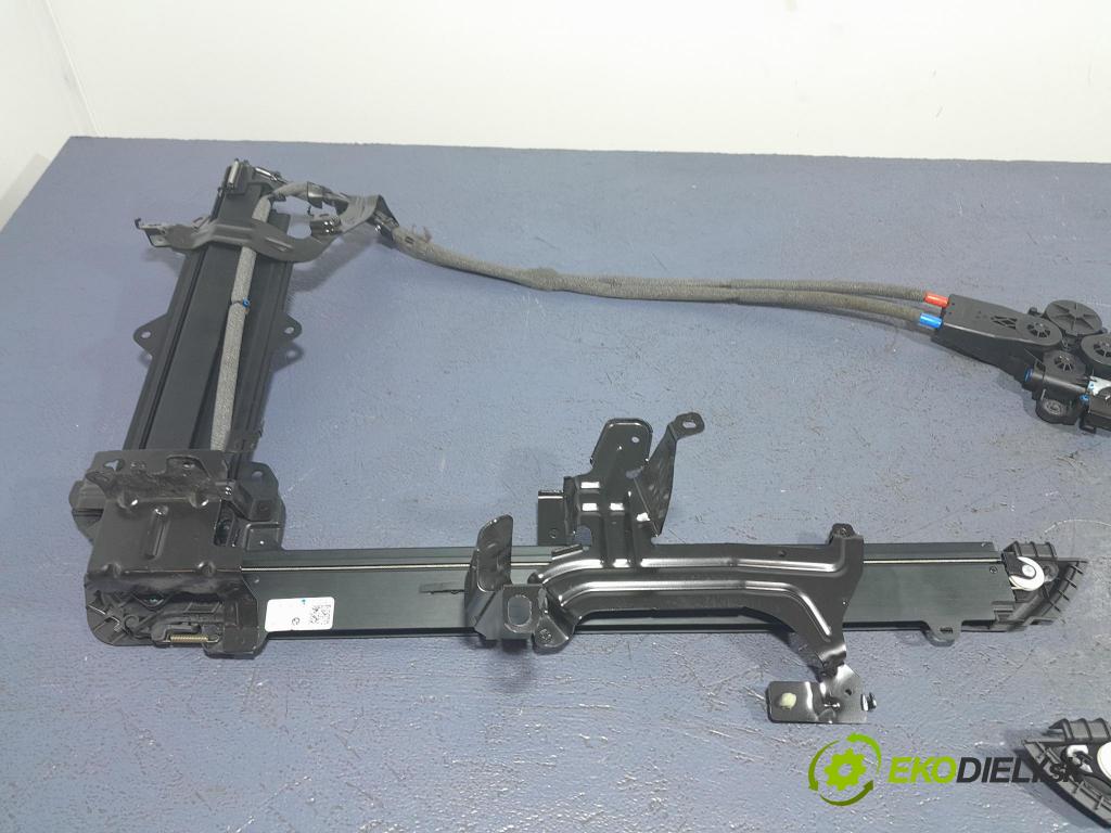 Bmw X5 2023 roleta 7483960