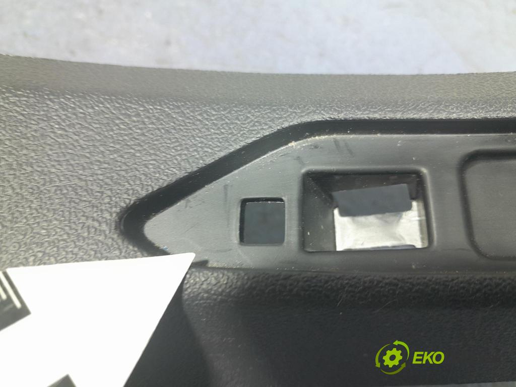 Bmw X5 2023 kryt Plast: Interiéry: 7434243