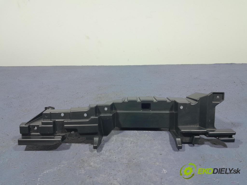 Bmw X5 2023 kryt Plast: Interiéry: 7438239