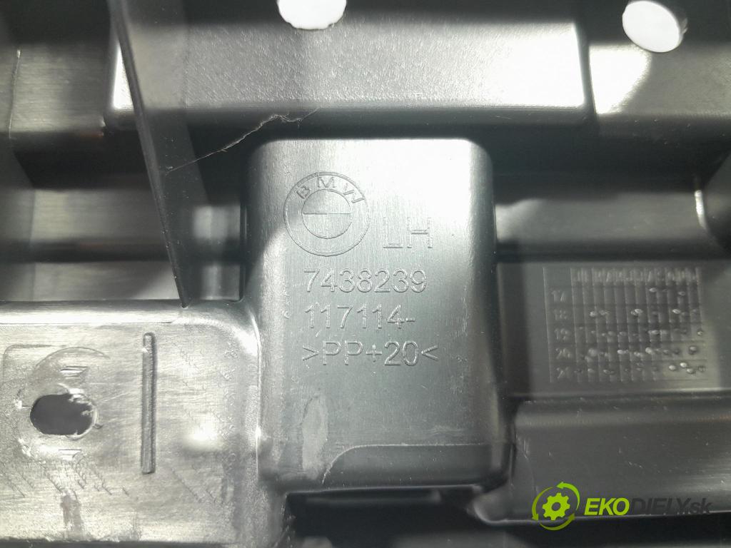 Bmw X5 2023 kryt Plast: Interiéry: 7438239
