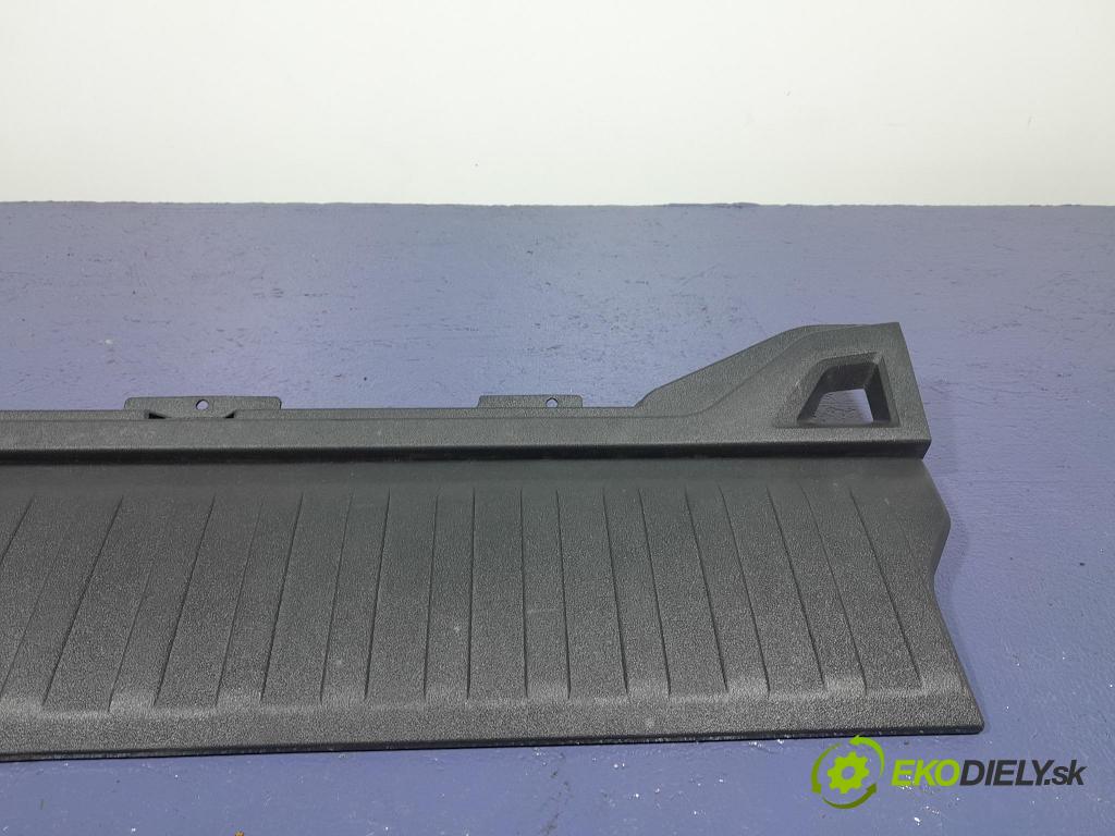 Bmw X5 2023 kryt Plast: Interiéry: 7438172
