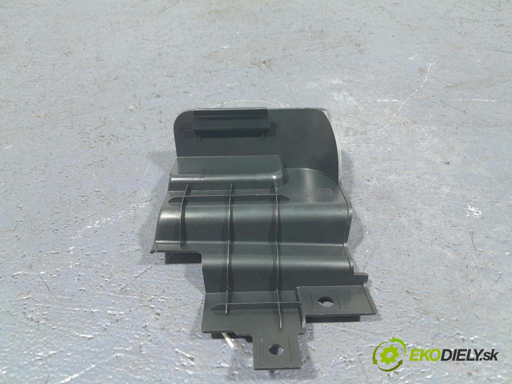 Bmw X5 2023 kryt Plast: Interiéry: 9483036