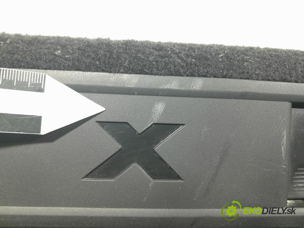 Bmw X5 2023 Čalounictví: kufra: 5A40E27