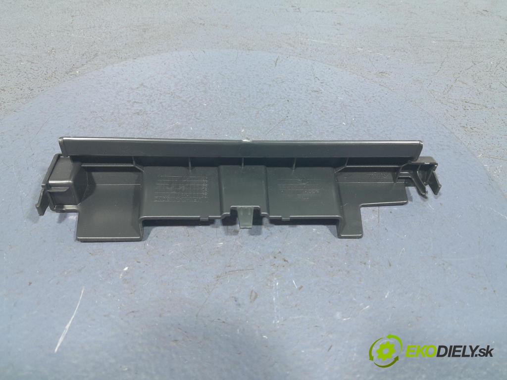 Bmw X5 2023 kryt Plast: Interiéry: 7952058